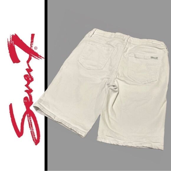 Seven7 Women’s White Jean Shorts - Size 4‎ - Picture 1 of 2